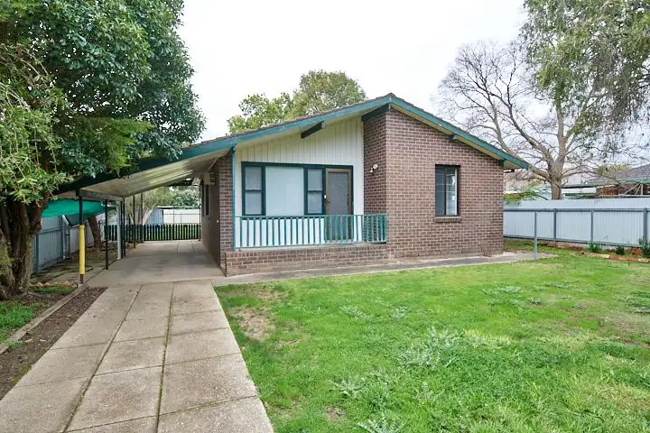 3 O'Connor Street, Tolland NSW 2650