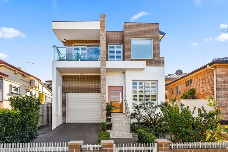 76 Caledonian Street, Bexley NSW 2207