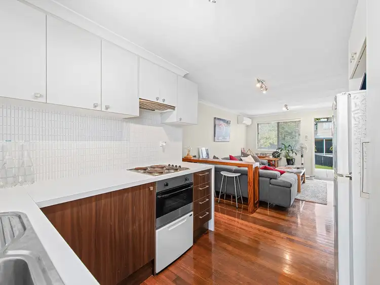 Second view of Homely apartment listing, 2/40 Beatrice Street, Hawthorne QLD 4171