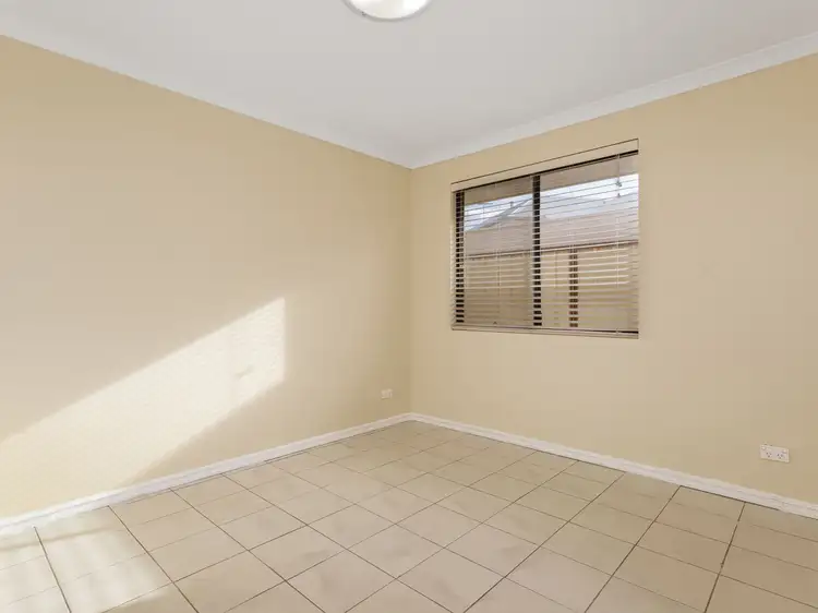 Sixth view of Homely unit listing, 1/33 Elvire Street, Viveash WA 6056