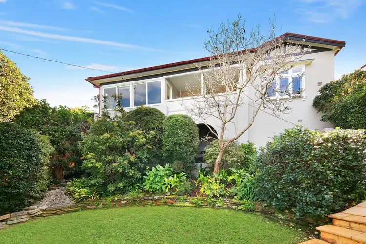 7 Thomas Avenue, Roseville NSW 2069