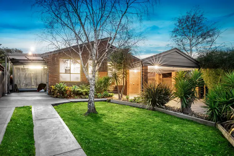 21 Cornelius Drive, Wantirna South VIC 3152