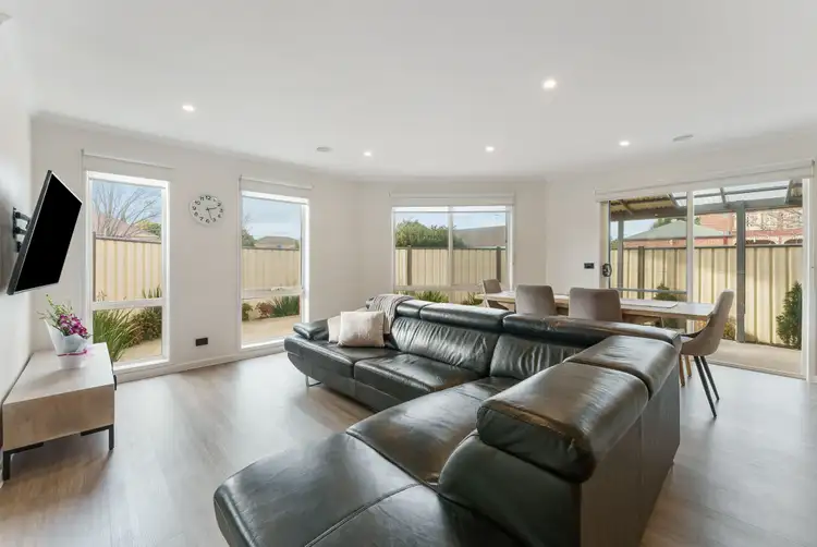 Seventh view of Homely townhouse listing, 4/4 Landers Court, Caroline Springs VIC 3023