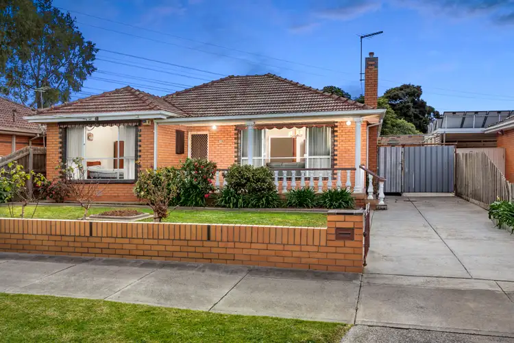 Second view of Homely house listing, 10 Buckingham Court, Thomastown VIC 3074