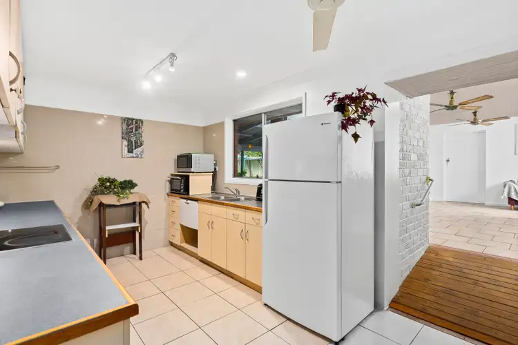 Fourth view of Homely house listing, 2 Nakina Place, Oak Flats NSW 2529