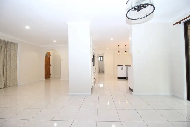 Seventh view of Homely house listing, 20 Colleen Avenue, Emerald QLD 4720