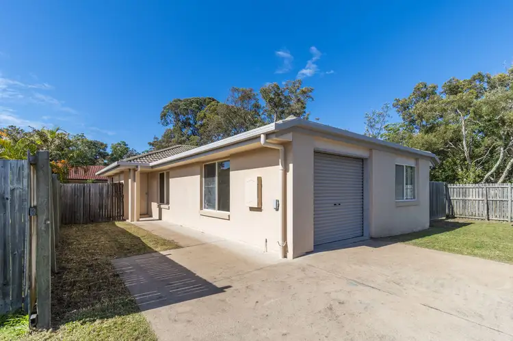2/5 Daintree Drive, Urangan QLD 4655