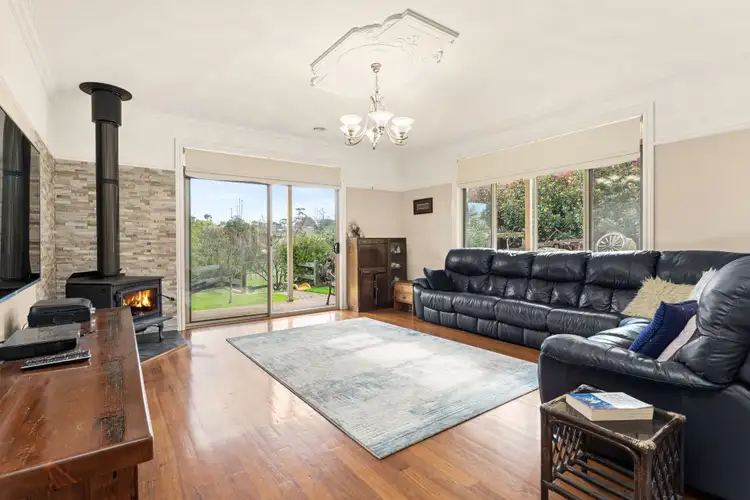Seventh view of Homely house listing, 3 Hunter Close, Drouin VIC 3818