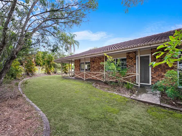 25 Arosa Street, Jamboree Heights QLD 4074