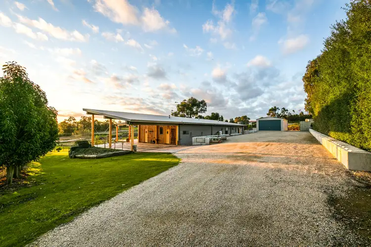 12 Patison Court, Drouin VIC 3818