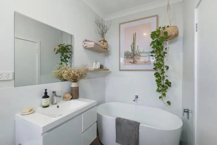 Fifth view of Homely townhouse listing, 5/36 Avondale Road, Avondale NSW 2530