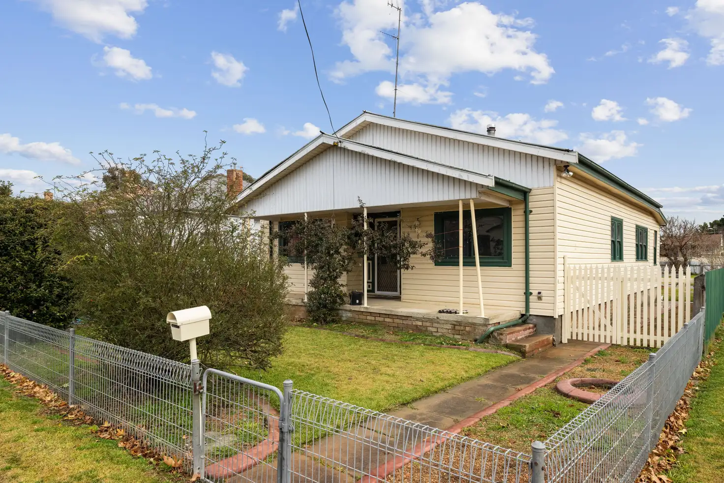 Main view of Homely house listing, 26 Bellevue Street, Goulburn NSW 2580