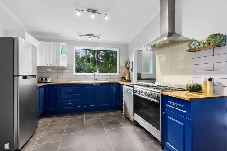 233 Lieutenant Bowen Drive, Bowen Mountain NSW 2753