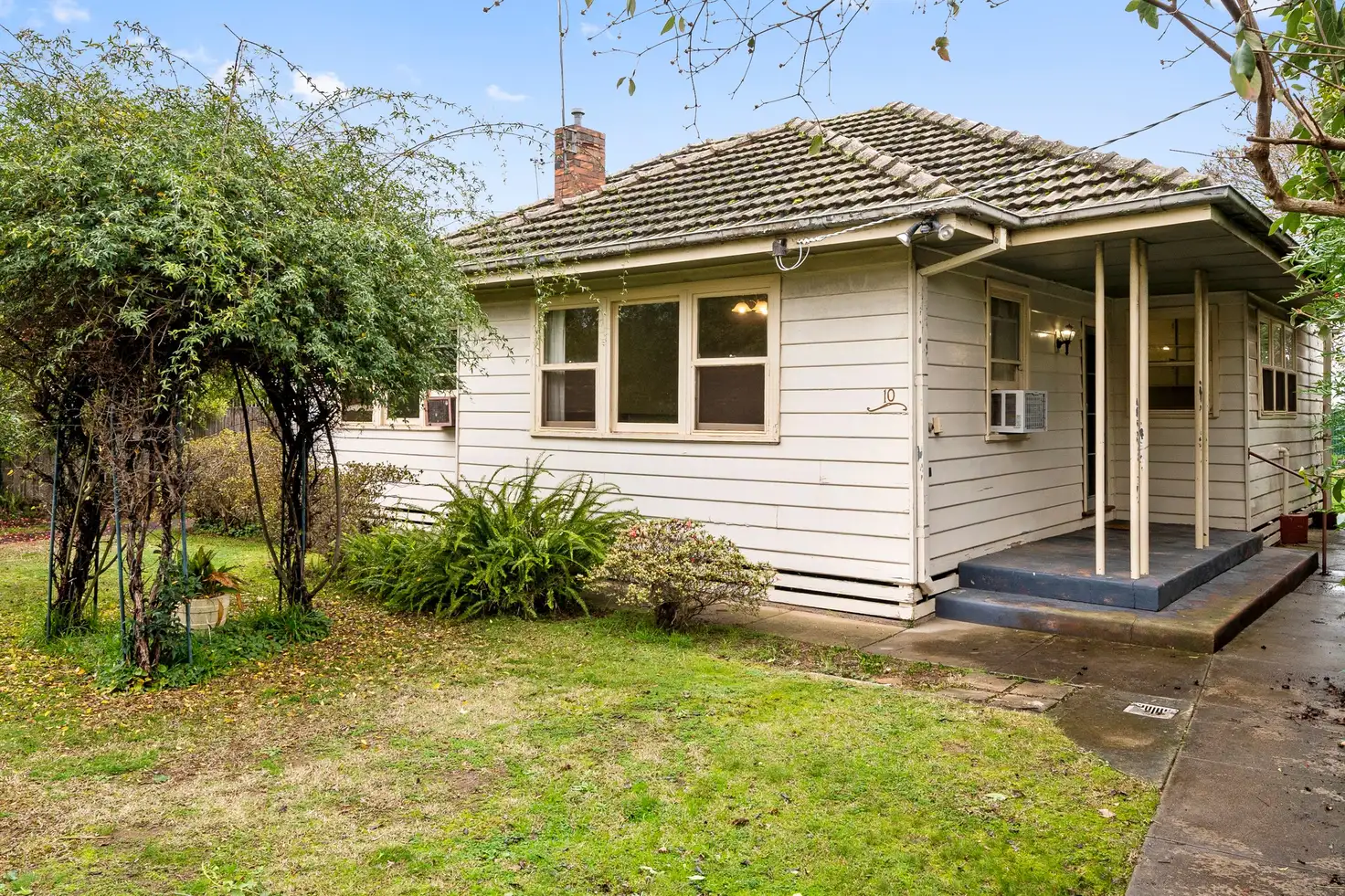 Main view of Homely house listing, 10 Harrison Avenue, Benalla VIC 3672