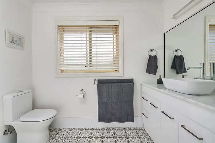 Fifth view of Homely house listing, 4 Hakea Place, Springvale NSW 2650