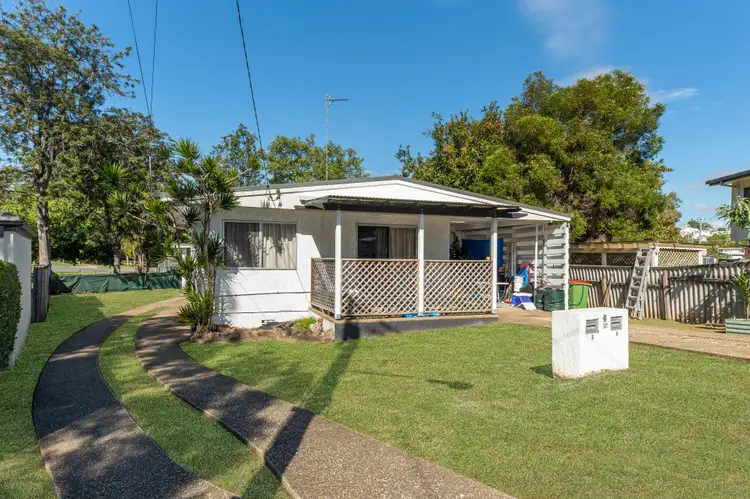 4 Louise Street, Southport QLD 4215