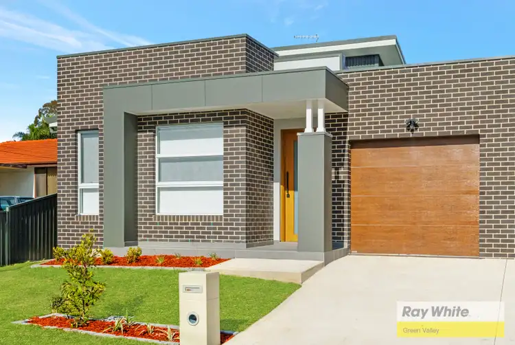 Fourth view of Homely semi-detached listing, 1/16 Kaluga Street, Busby NSW 2168