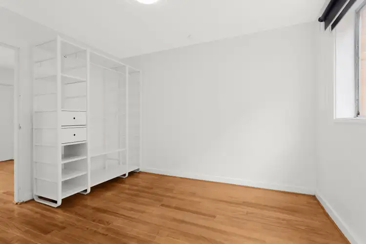 Sixth view of Homely apartment listing, 4/11 Waratah Avenue, Glen Huntly VIC 3163