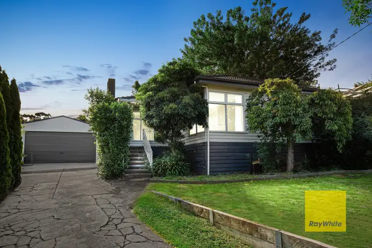 4 Lambhill Crescent, Highton VIC 3216