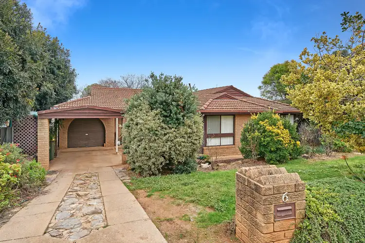6 Malaya Drive, Tolland NSW 2650