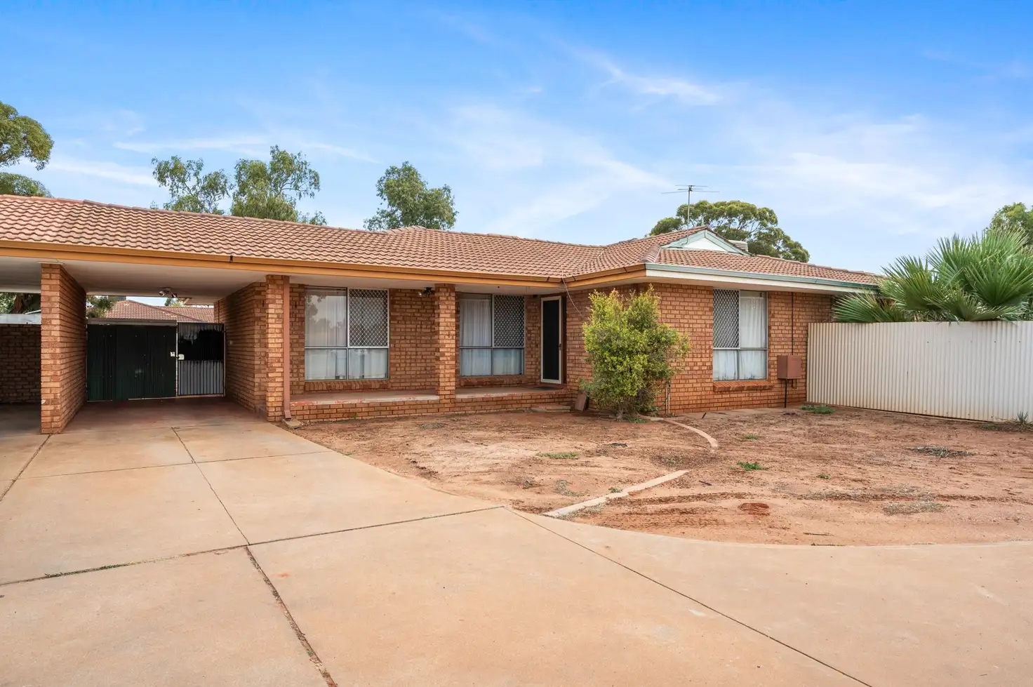 Main view of Homely unit listing, 2/36 Starlight Place, South Kalgoorlie WA 6430
