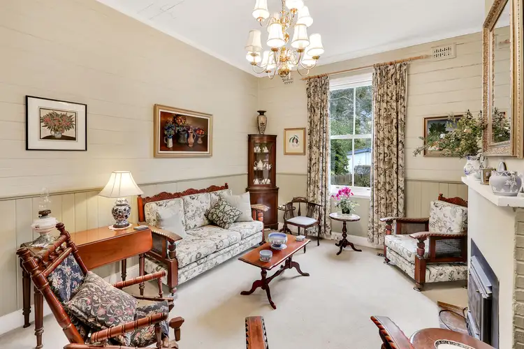 277 Great Western Highway, Blackheath NSW 2785