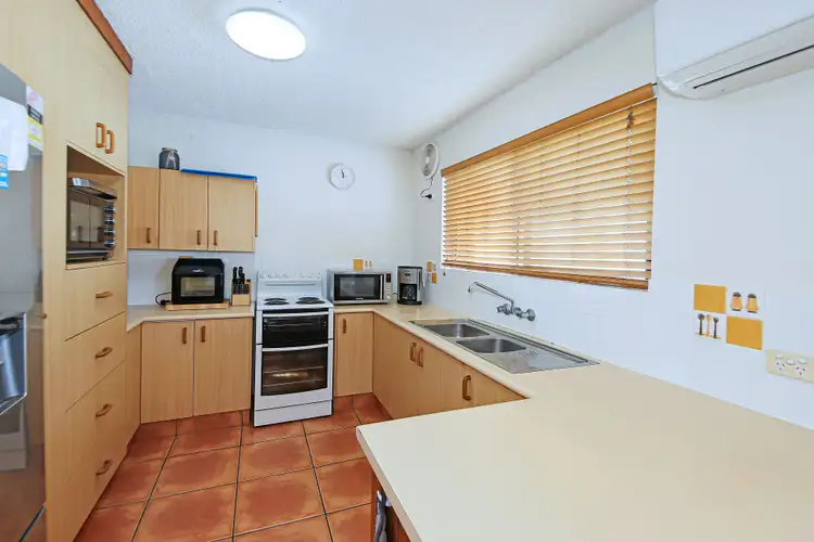 Fourth view of Homely unit listing, Unit 4/98 Esplanade, Golden Beach QLD 4551