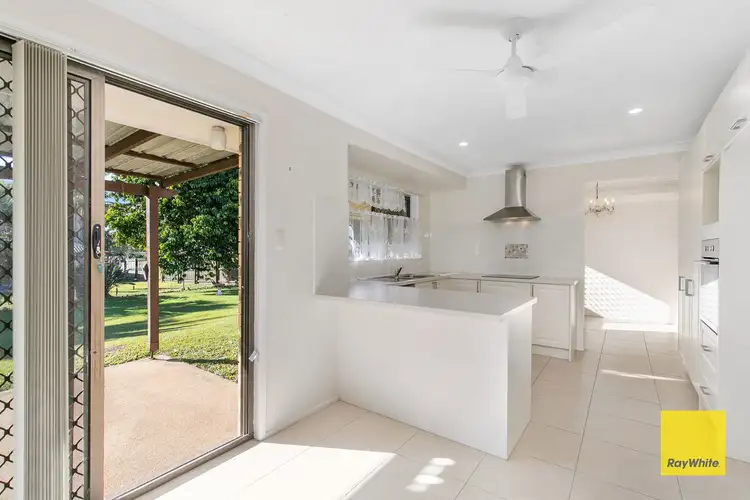 30 Waratah Avenue, Victoria Point QLD 4165