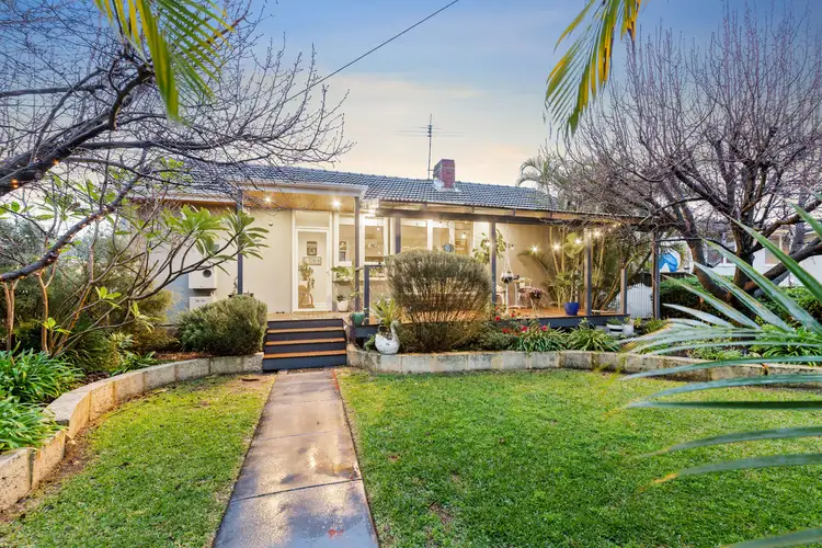25 Lockwood Street, Yokine WA 6060