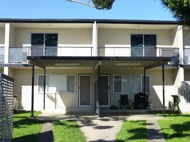 5 Scott Street