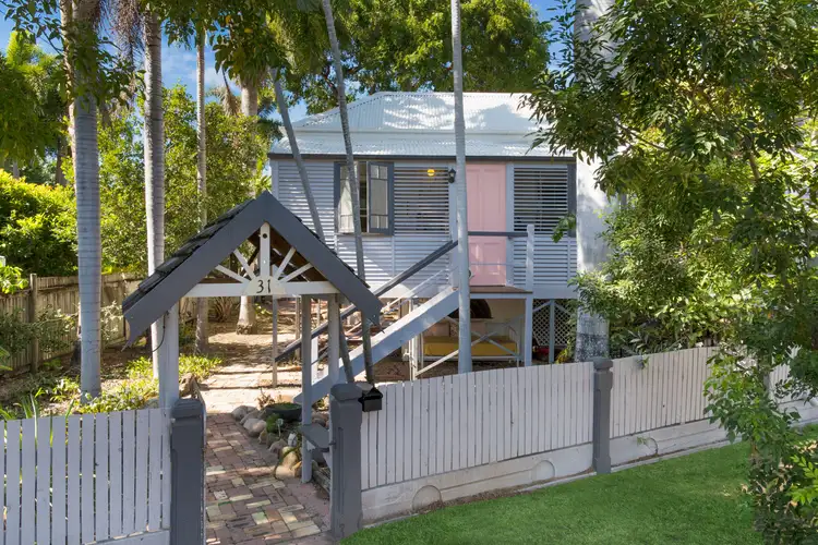 31 First Avenue, Railway Estate QLD 4810