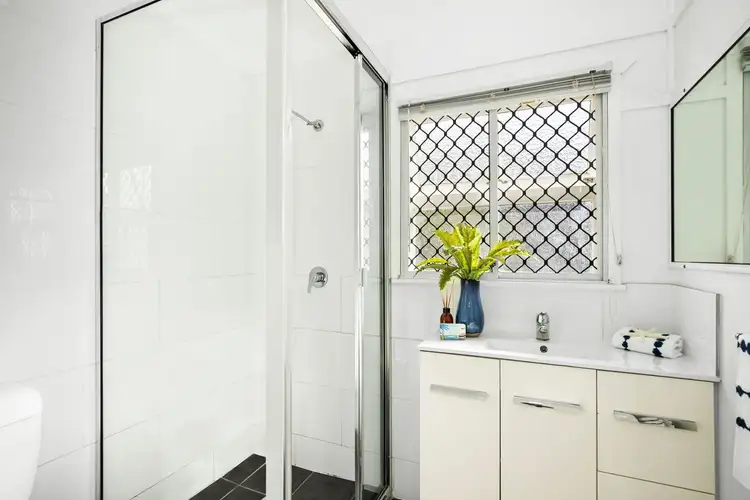 Third view of Homely house listing, 8 Vivian Street, Pimlico QLD 4812