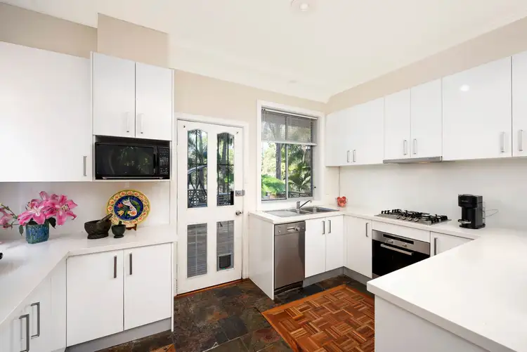 13 Waterfall Avenue, Forestville NSW 2087