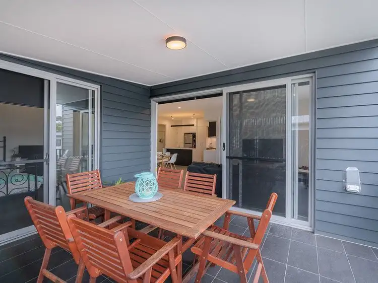 Fourth view of Homely apartment listing, 204/38 Latimer Street, Holland Park QLD 4121