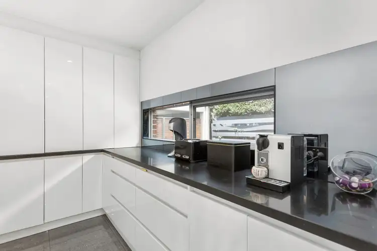 Fifth view of Homely house listing, 10 Koetong Parade, Mount Eliza VIC 3930