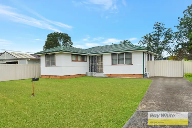 Second view of Homely house listing, 4 Gabo Cresent, Sadleir NSW 2168