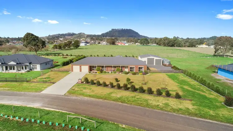 9 Elsie May Drive, Compton SA 5291