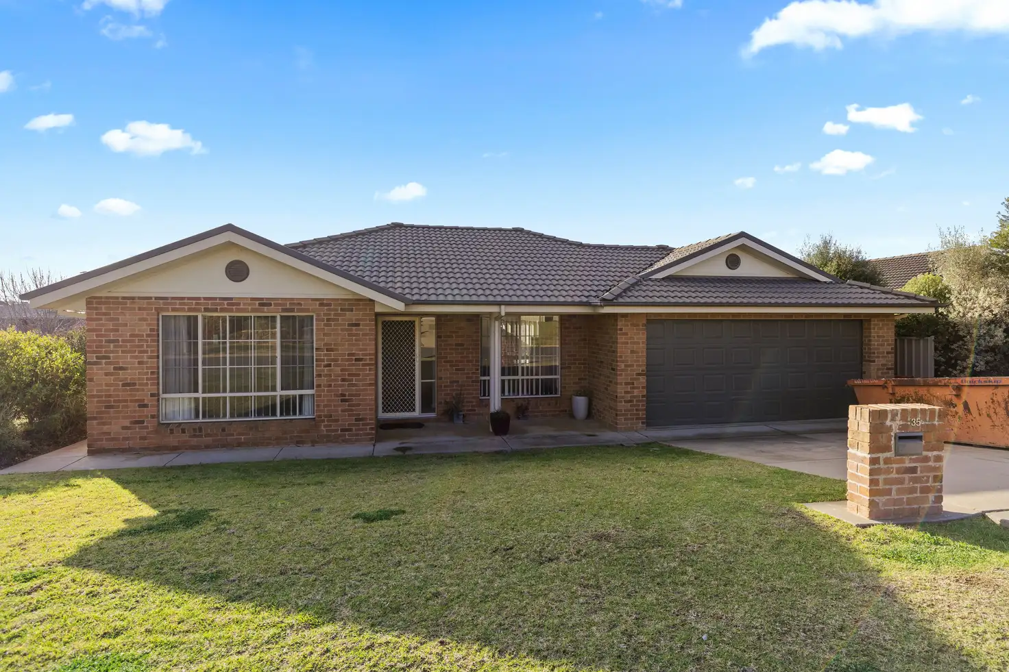 Main view of Homely house listing, 35 Yarrawah Crescent, Bourkelands NSW 2650