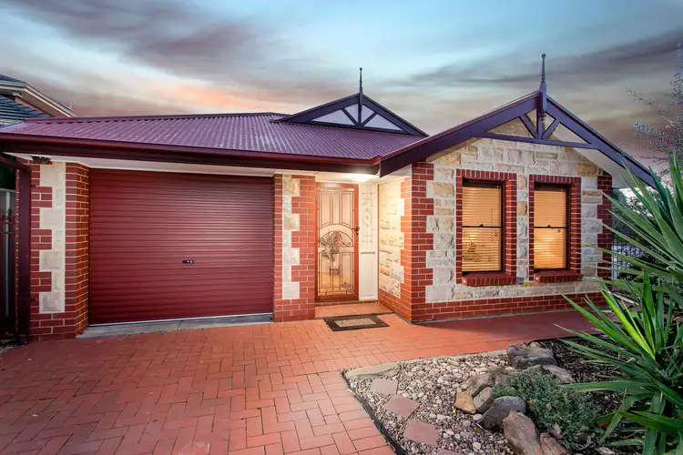 1 Arnold Drive, Mitchell Park SA 5043