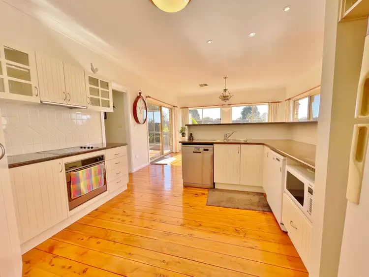 Sixth view of Homely house listing, 13 Nellee Place, Young NSW 2594