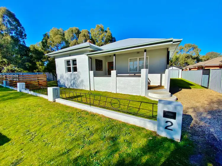 2 Cloete Street, Young NSW 2594
