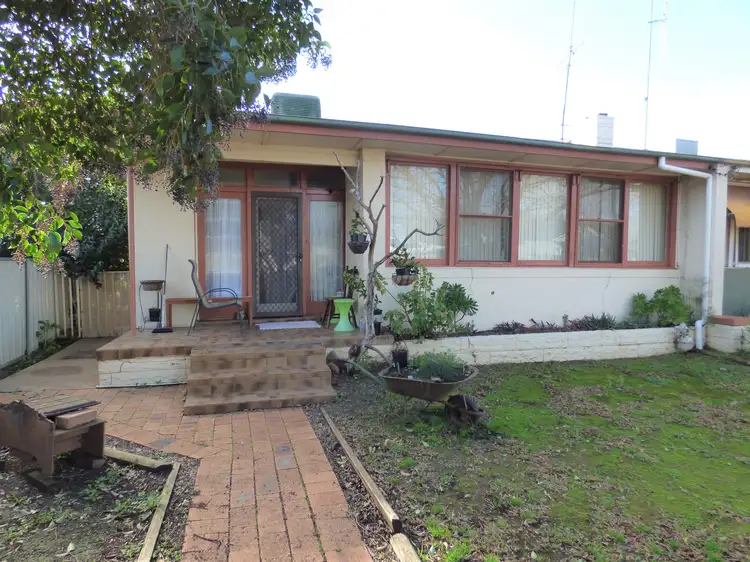 15 Grenfell Street, Forbes NSW 2871