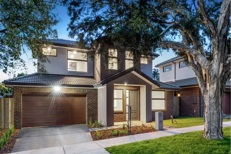 2B Shady Grove, Nunawading VIC 3131