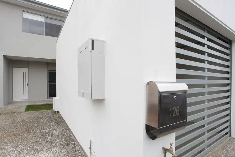 126 Cooper Crescent, Rochedale QLD 4123