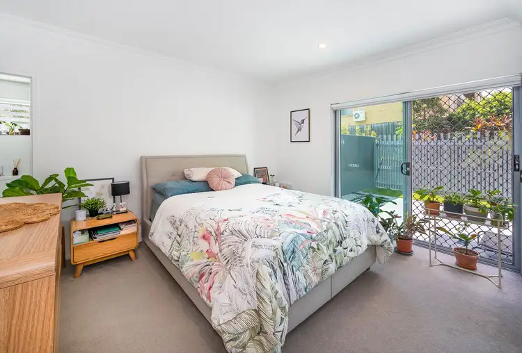 Sixth view of Homely unit listing, 18/53-61 Kitchener Street, Coorparoo QLD 4151