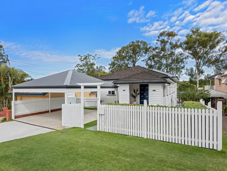 Second view of Homely house listing, 4 Banool Street, Ashgrove QLD 4060