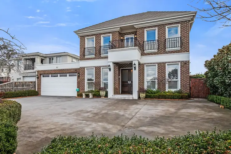 23 Doynton Parade, Mount Waverley VIC 3149
