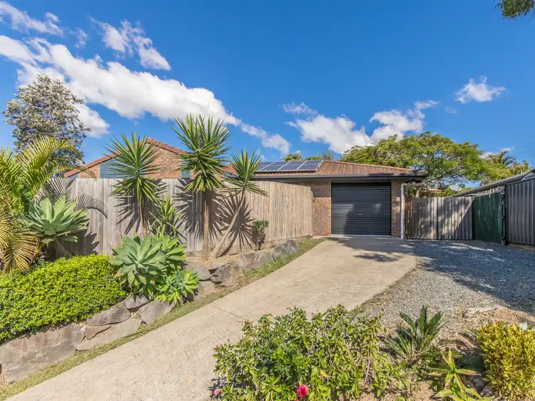 82 Alexander Drive, Highland Park QLD 4211