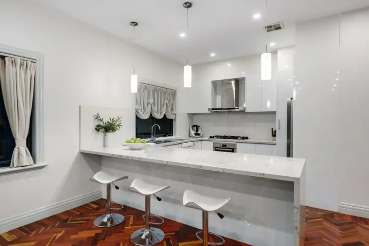 Fifth view of Homely townhouse listing, 2A Osborne Avenue, Bentleigh VIC 3204