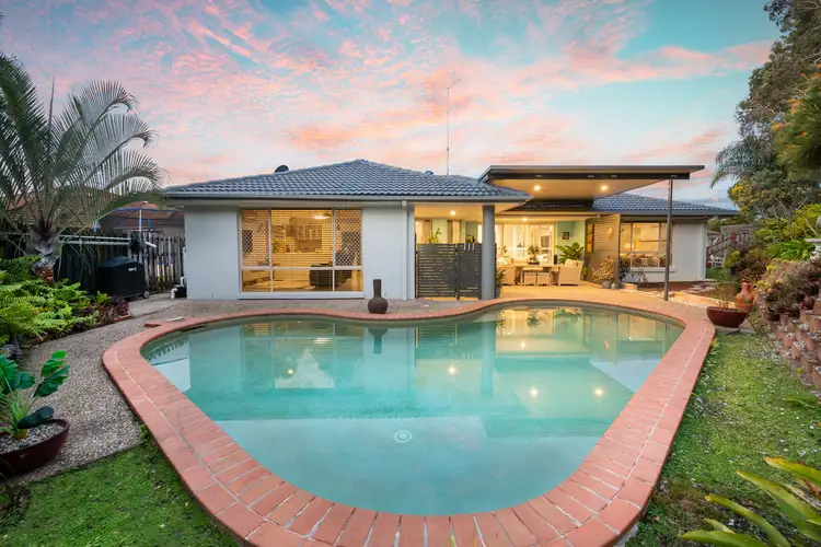 3 Crowsnest Close, Parkwood QLD 4214
